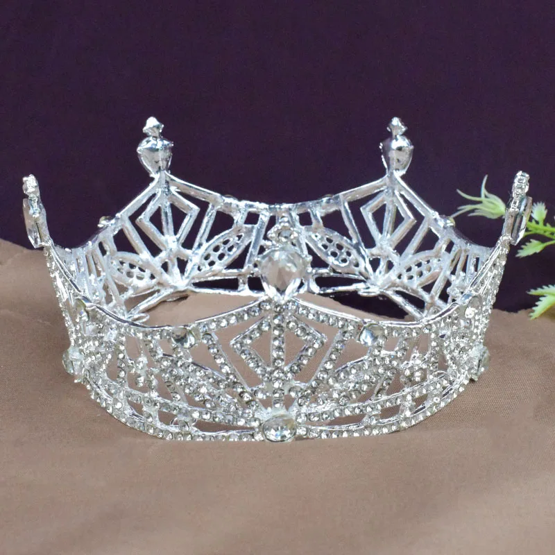 

Crystal Tiara Crown Queen King Tiaras and Crown Rhinestone Pageant Diadem For Women/Girl Wedding Bride Head Jewelry Accessories