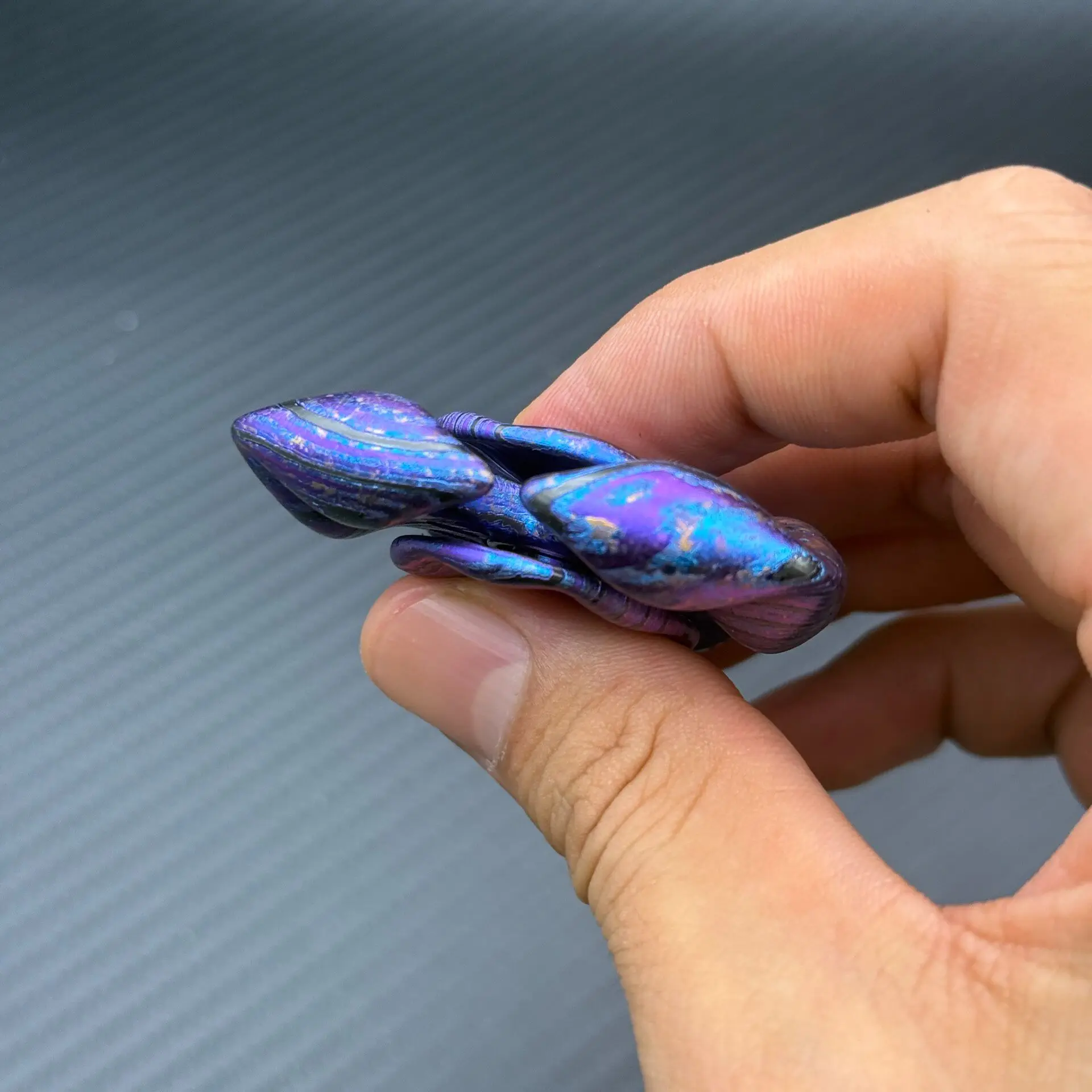 Used Cold Rain, Zirconium Horse Squid XL Gyro Desktop Decoration