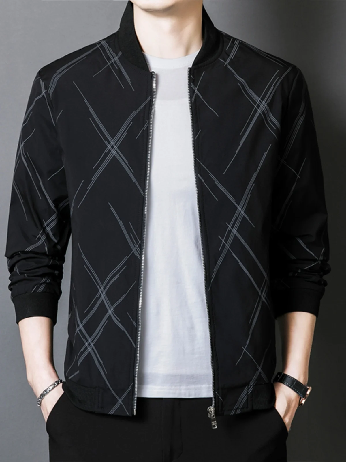 

Spring Autumn Men's Slim Fit Baseball Collar Stripe Casual Jaet Korean Sle Thin Outerwear Youth Trendy Polyester Fiber