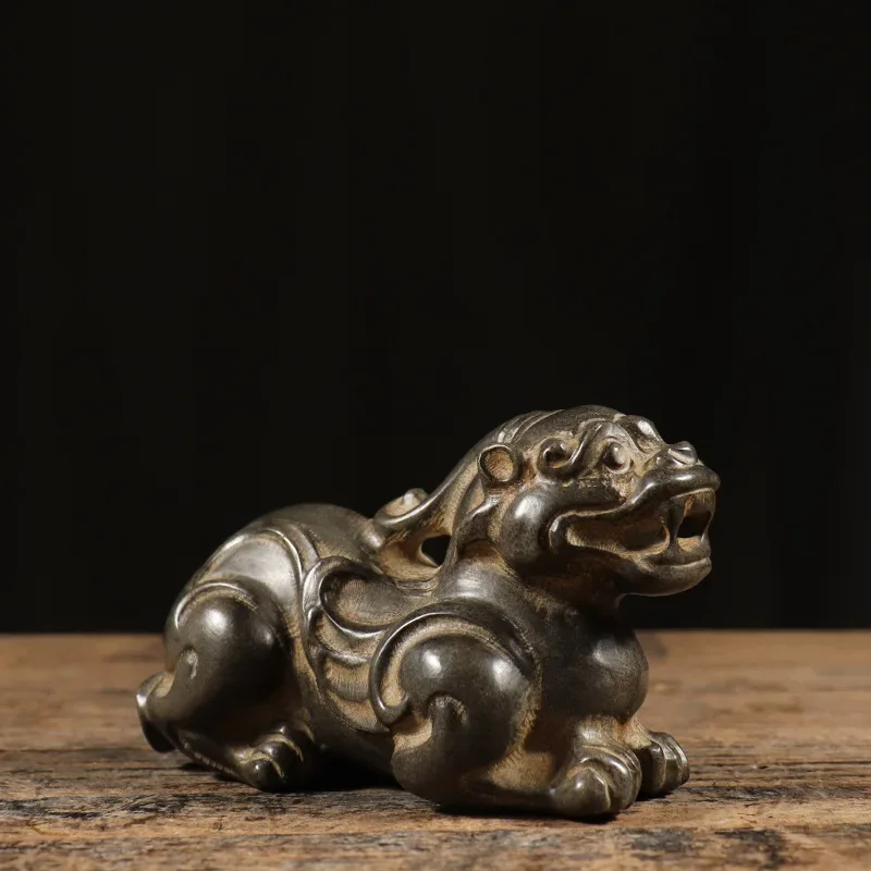 Antique stone carving, natural bluestone hand-carved, rough stone carving, Chinese folk decorative ornaments