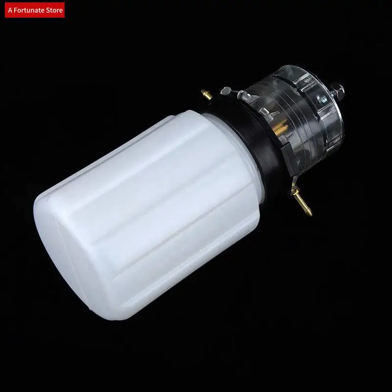 

2X Vacuum Pump Oil Pot 500Ml Milking Machine Plastic Oil Can For Cow Sheep Goat Milking Machine Accessory-A78G