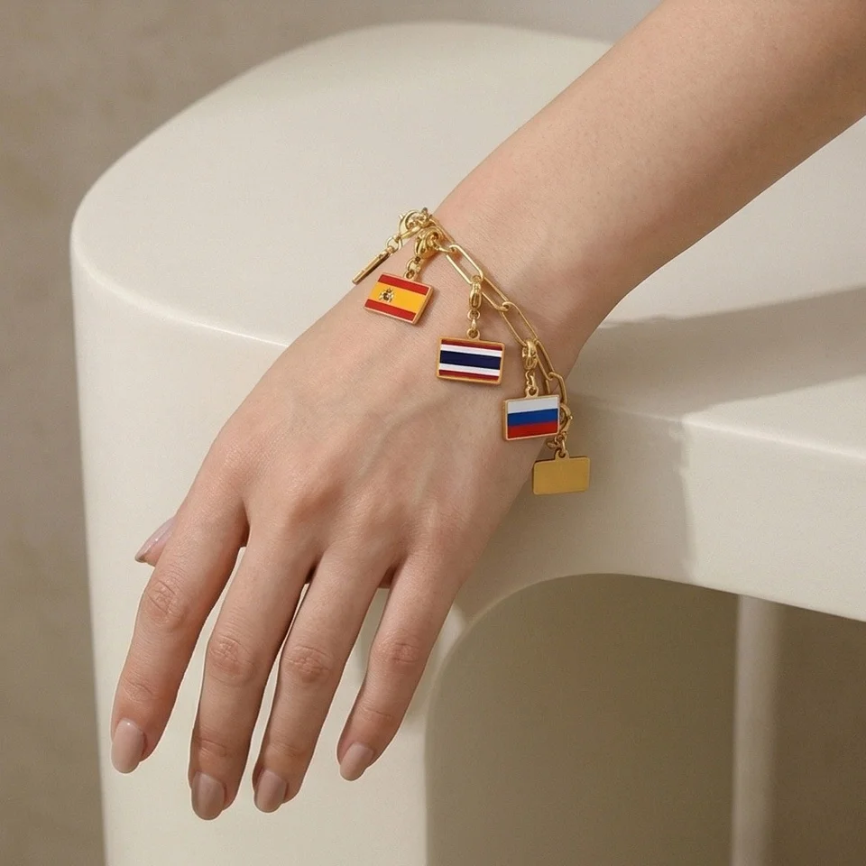 Wholesale 10*7mm Country Flag Charms Bracelet Stainless Steel Fashion Mother Day Gift Jewelry Recording Your Travel Memories