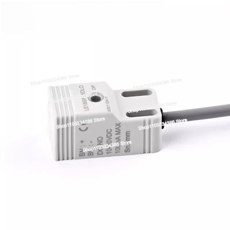 

Sensor LE18SF05DNO Square Inductive Three-wire NPN Normally Open 2m-wire Square Proximity Switch