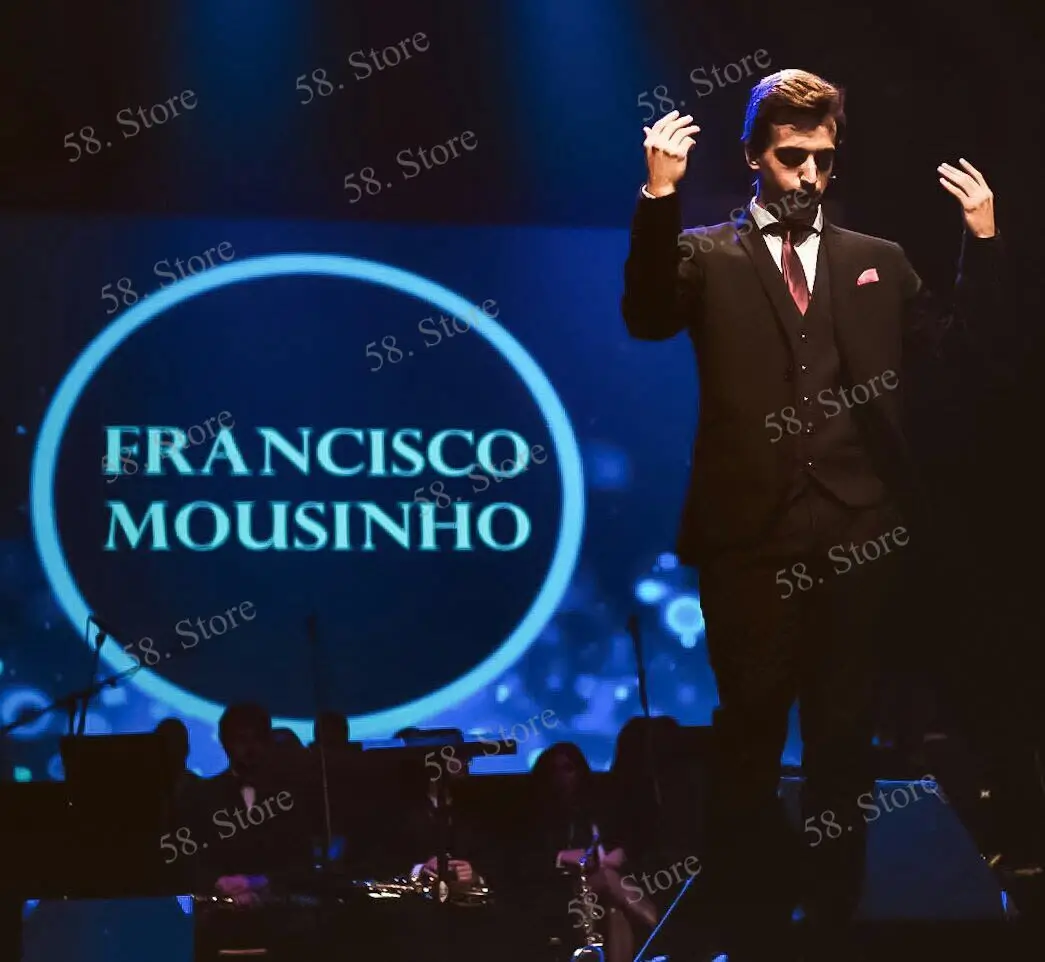 

Francisco Mousinho - HOMAGE - LECTURE NOTES 2019 Magic tricks ( 58 Store Download )