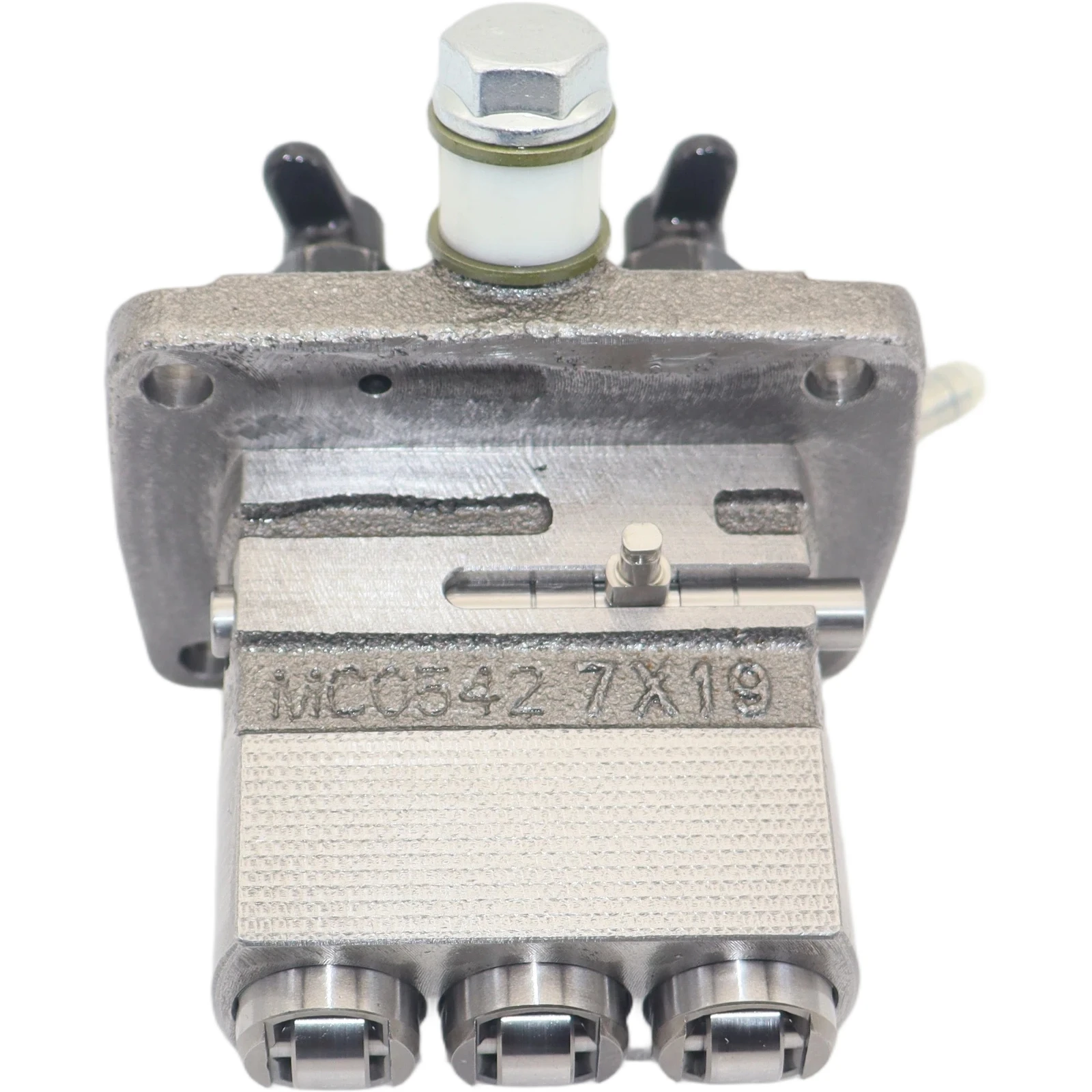 High Pressure Plunger Pump 31B65-03050 31B6503050 For Mitsubishi Engine S3L2 S3L Cub Cadet Tractor 7000 7200 7205