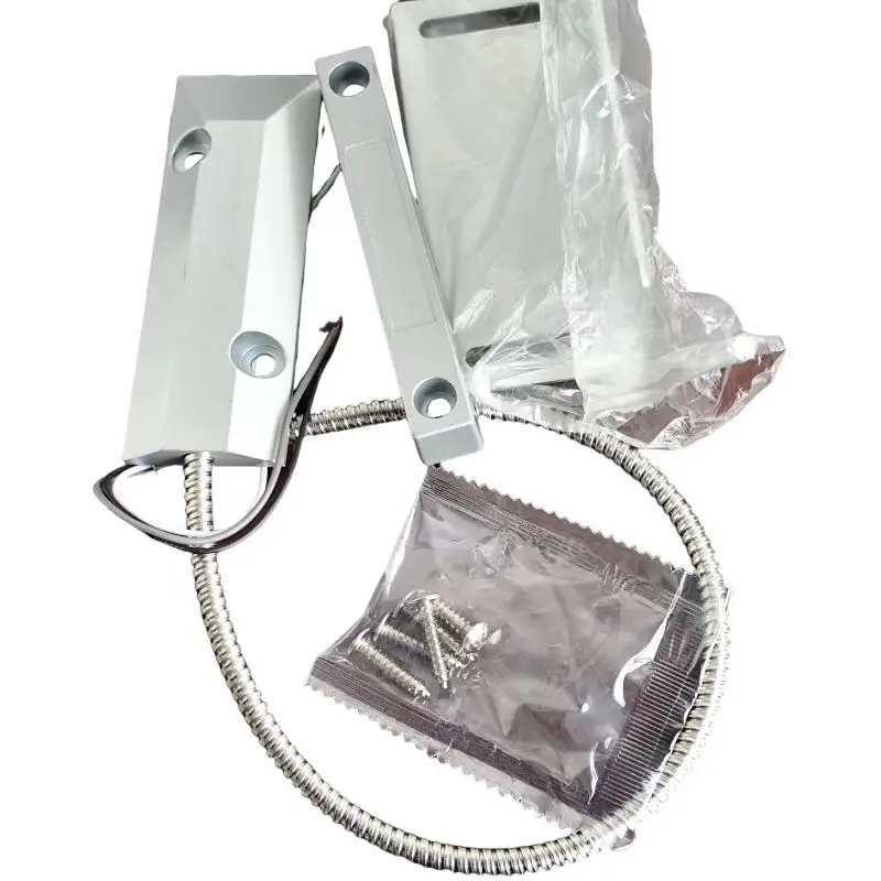 مصراع الأسطوانة السلكية المعدنية NO NC مفتاح ريد الاتصال المغناطيسي مع قوس التثبيت