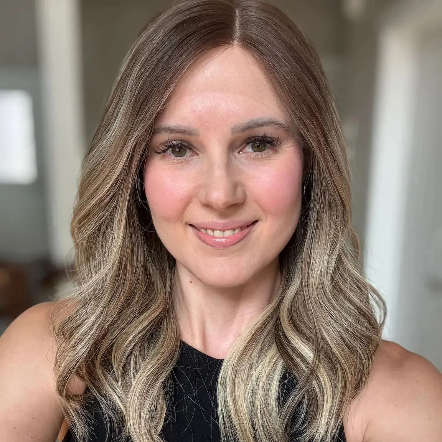 

Costume Woman Ombre Brown Blonde Balayage Highlights Lace Front Wig 16 Inch Natural Wave Heat Resistant Human Hair Blend Wig