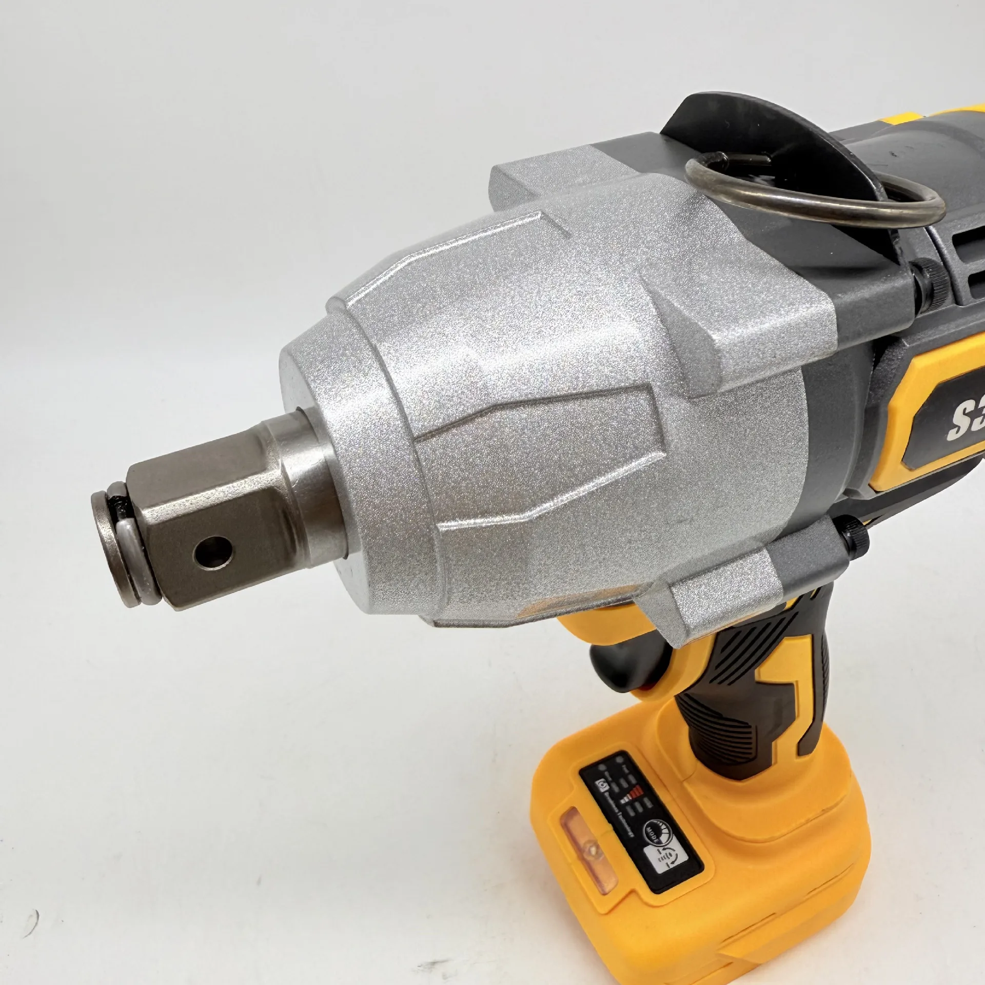 1500N high torque electric wrench lithium battery wrench charging woodworking