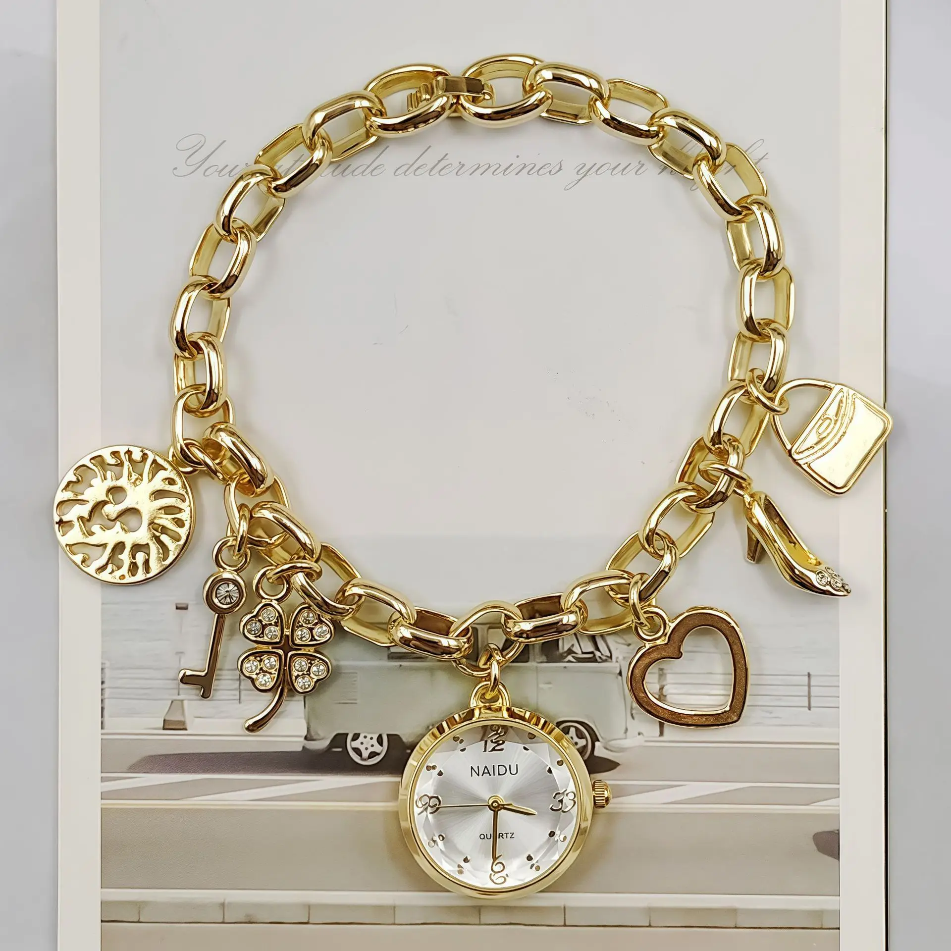Chain Link Women Watch for Girl Student Personalized Bracelets Bangles Jewelry Luxury Beautiful Multi Charms Ladies Wristwatches