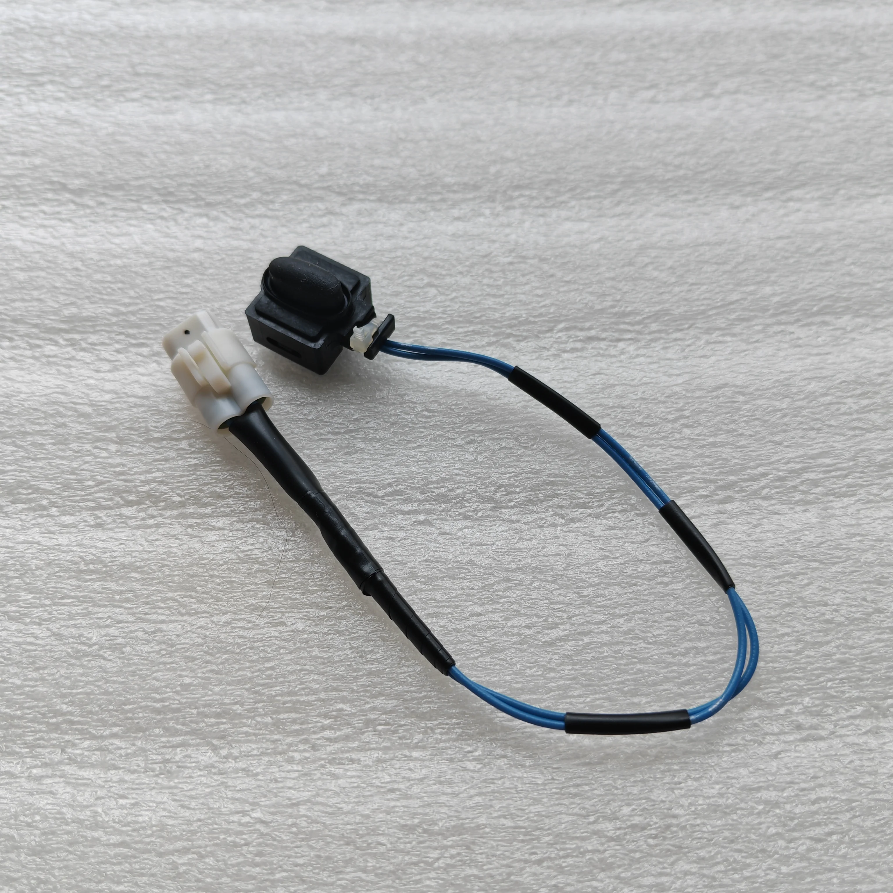 Car Exterior Door Handle Intelligent Sensing Button Switch for