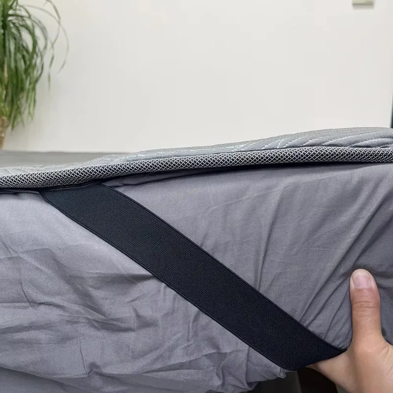 New Model Dual Zones Control Cooling And Heating Smart Mattress Warm And Safe Pod Bed Pad For Winter And Summer Mattress