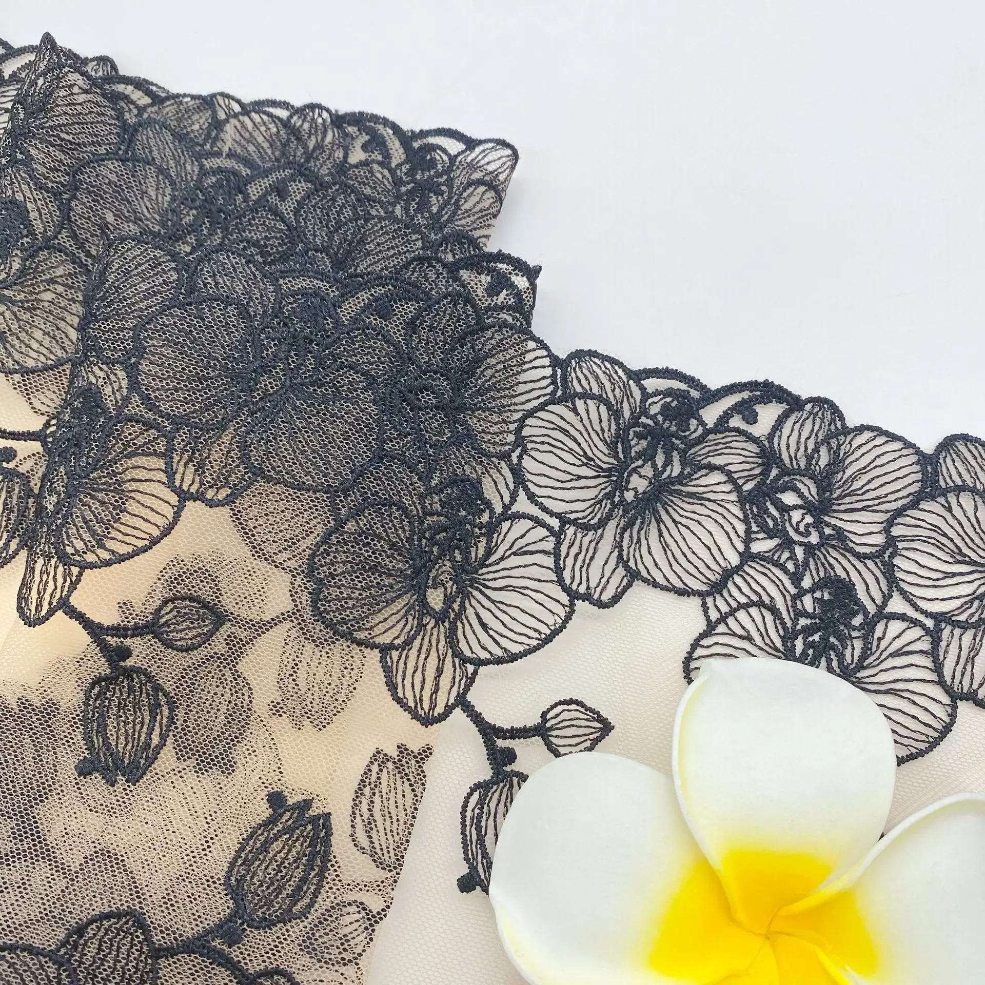 Black Floral Embroidery Lace Trim Bra Lingerie, DIY Sewing Fabrics, Embroidered Lace Fabrics, 20 Yards