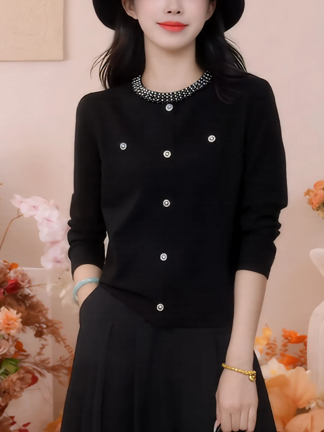 

Elegant Black Long Sleeve round Neck Women's Top Heavy Embroidery Fashionable Slimming Versatile Autumn Winter New Style