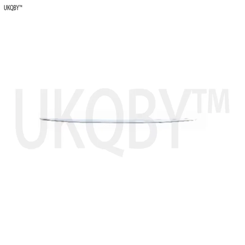 

Буксировочный крюк на накладку помещается и задняя декоративная полоса крепится на задний бампер 51127413877 511.