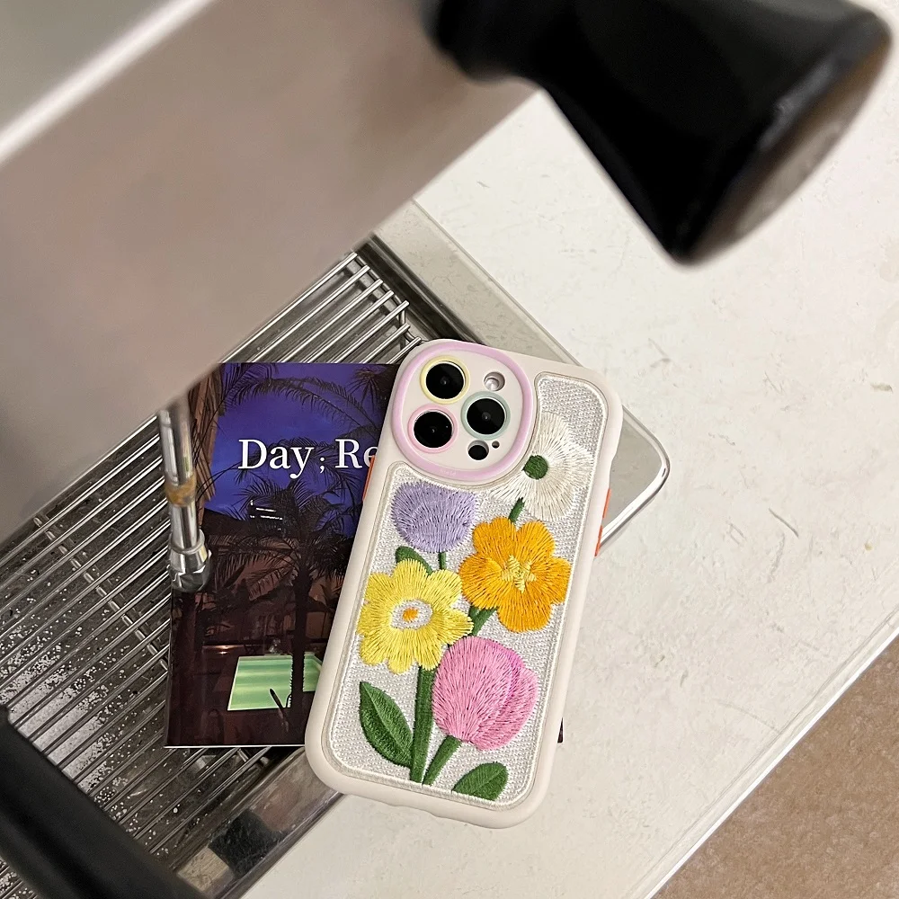 Exquisite Floral Blooming Embroidered Phone Case for iPhone 14 13 12 11 Pro Mini XS Max Plus XR Shockproof Fabric Phonecase