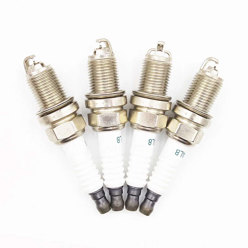 4/20pcs 90919-01284 FK16BR-AL8 Iridium Spark Plug For Toyota Yaris Aqua Sienta Prius C Vitz Fielder 9091901284 FK16BRAL8