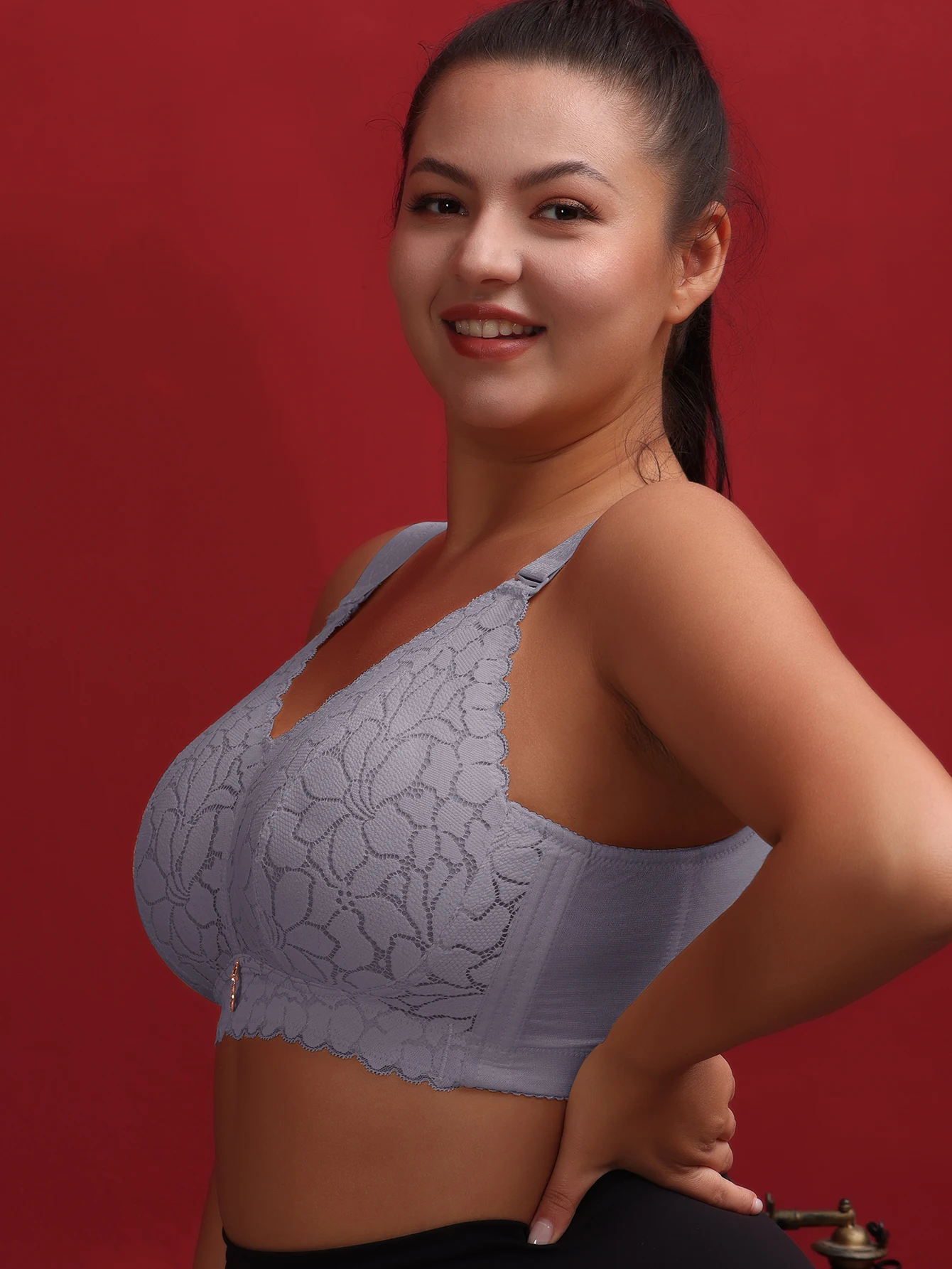 No steel ring underwear, large chest, small appearance, anti sagging, full cup ultra-thin adjustable bra, gathered and gathered