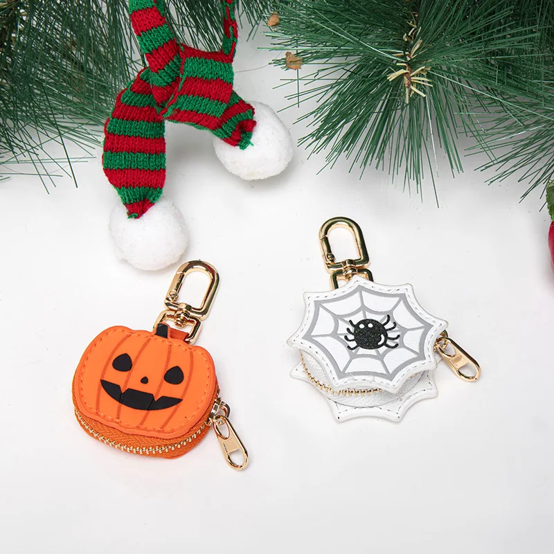 

Cartoon Funny Halloween Pumpkin and Spider Web Leather Bag Keychain Key Rings Gifts for Women Men Keyring Pendant Accessories