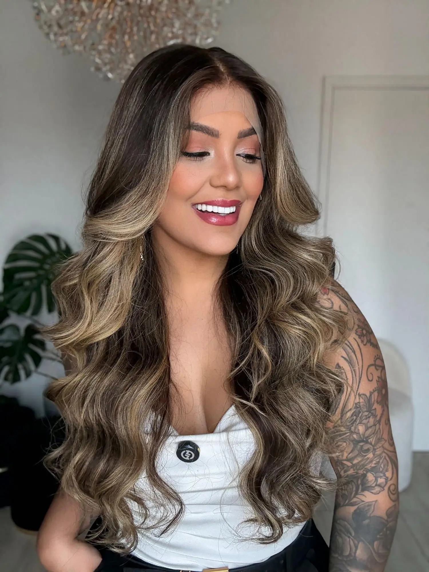 Dark Chestnut Brown Highlights Lace Wig Brunette Body Wavy Synthetic Wig High Heat Fibre Lace Front Wigs 13x4 Realistic Look Wig