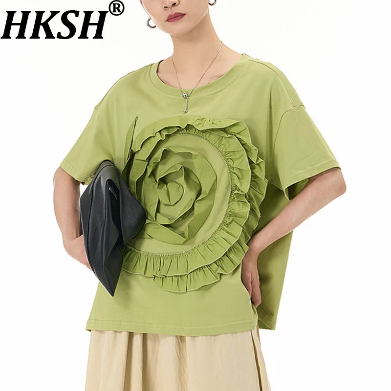 

Женская футболка HKSH с круглым вырезом, коротким рукавом, объемным цветочным декором и оборками, оверсайз, стройнящая, элегантная, повседневная, летняя, HK22117