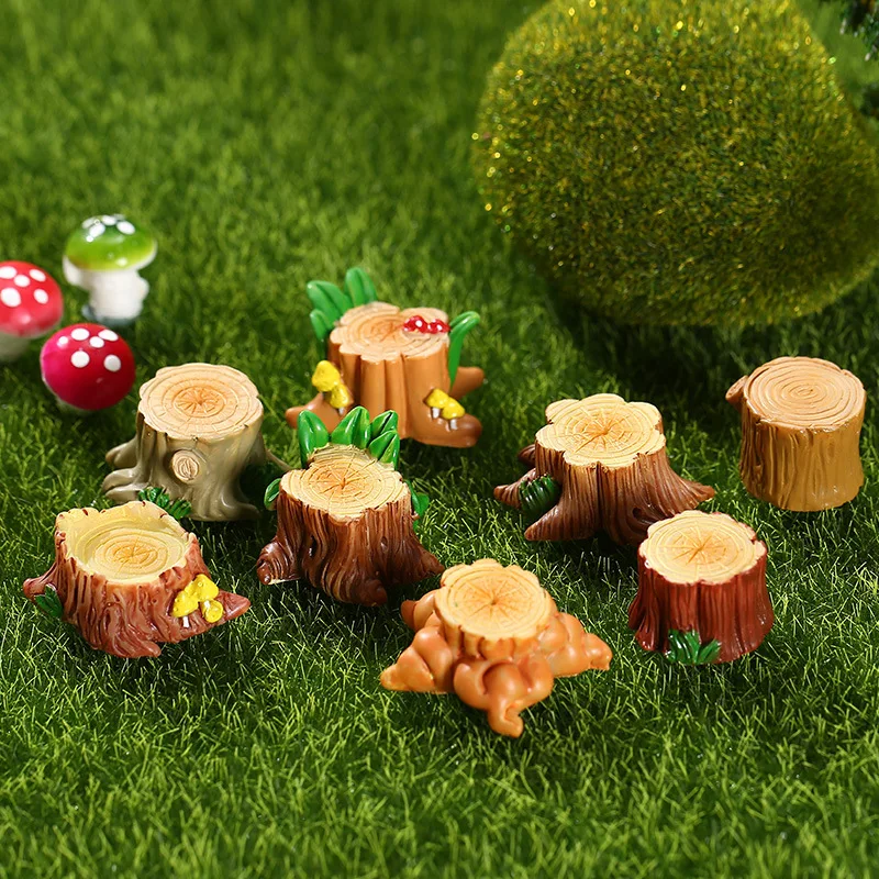 

Resin Creative Tree Stump Decorative Piece with Moss Micro Landscape Scenery Miniature Craft Model Props Garden Home Decor Gift