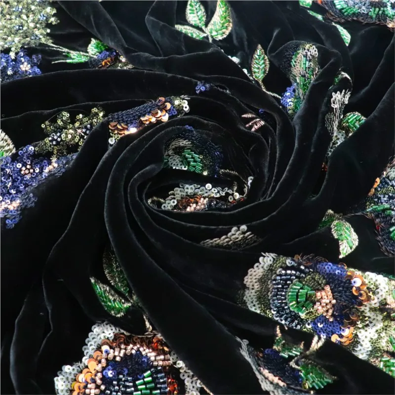 Three-dimensional flower silk bead tube embroidery Qiaoqi velvet wedding dress performance women's fabric