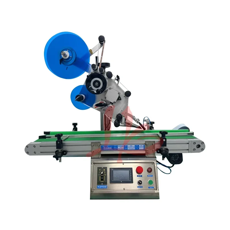 Platte etiketteermachine Industriële automatische verpakkingsmachine Sticker LY-BTP200 met transportband Elektrisch instelbare snelheid