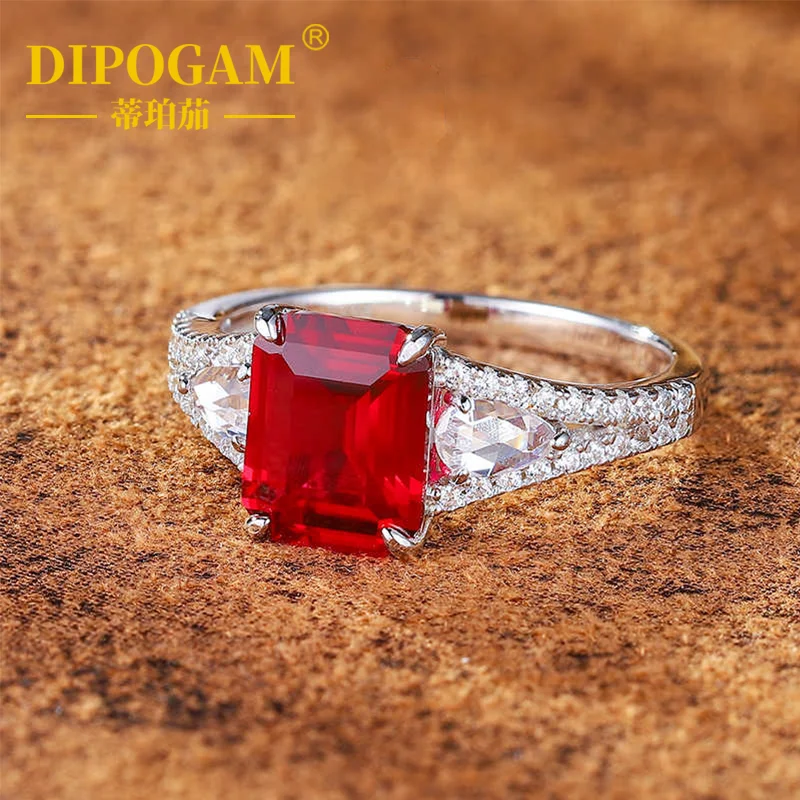 

Кольцо с цветным драгоценным камнем Bred Color, 2.8 карата, жемчужно-кроваво-красный рубин с изумрудной огранкой, из чистого серебра с позолотой, ювелирное украшение