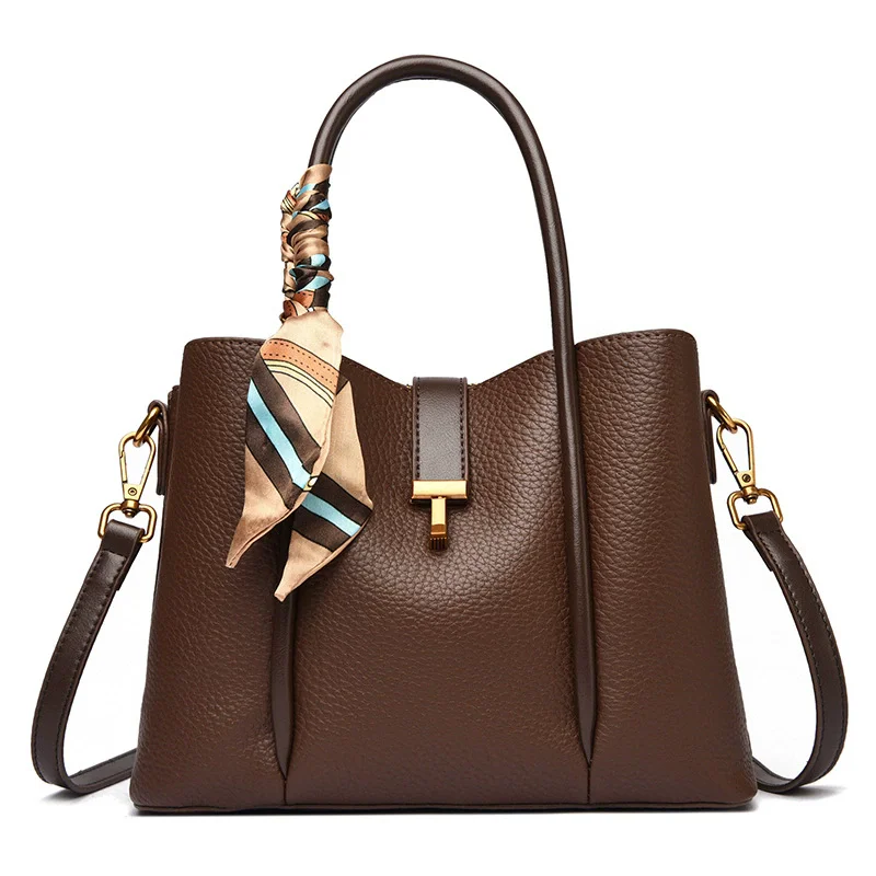 Large capacity solid color crossbody bag women's fashionable and versatile handbag