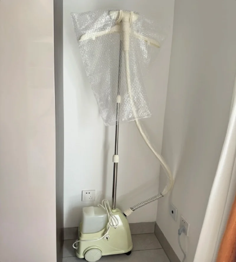 

220V YUBRIDGE Commercial Home Handheld Steam Iron Powerful Garment Steamer for Clothes DW