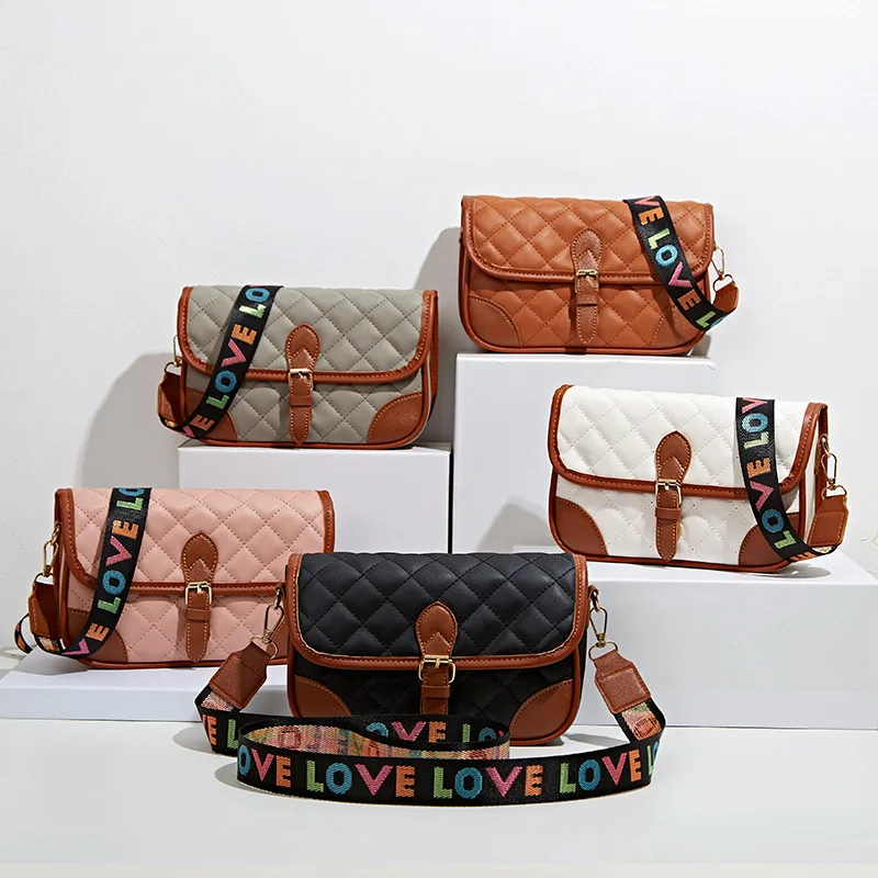 

Summer New Letter Chain Crossbody Bag for Women Fashion Trend Embroidered Plaid Shoulder Bag
