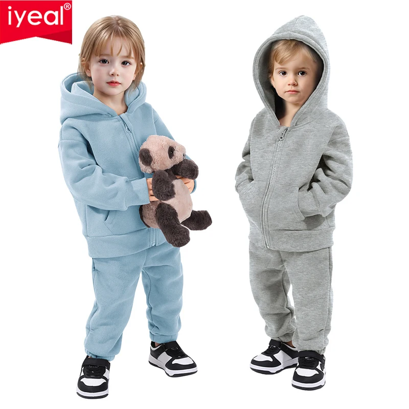 

IYEAL Autumn and Winter Children's Boys Girls Sports Set with Shake Fleece Warm Long sleeved Sweatshirt + Casual Pants 2Pcs