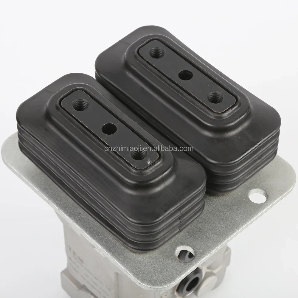 Factory Customized Hydraulic Pilot Control Valve Pedal 7 Holes Pilot Valve Excavator Foot Valve for cat  E320 E320B E320C E320D