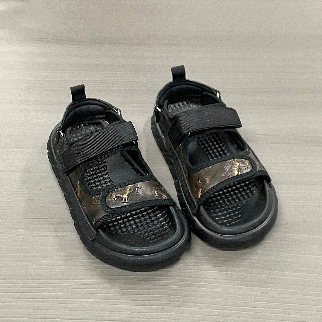 Jinyu New Color Blocking Sandals Breathable Genuine Leather Stitched Sides Durable Fashionable Personality Boy's Beach Shoes