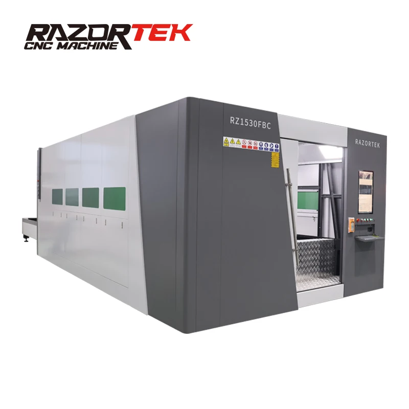 Razortek CNC 2kw 3kw Raycus Full Surround high precision Laser Cutting Machine with Iron Sheet Cutting Ability Cypcut Control