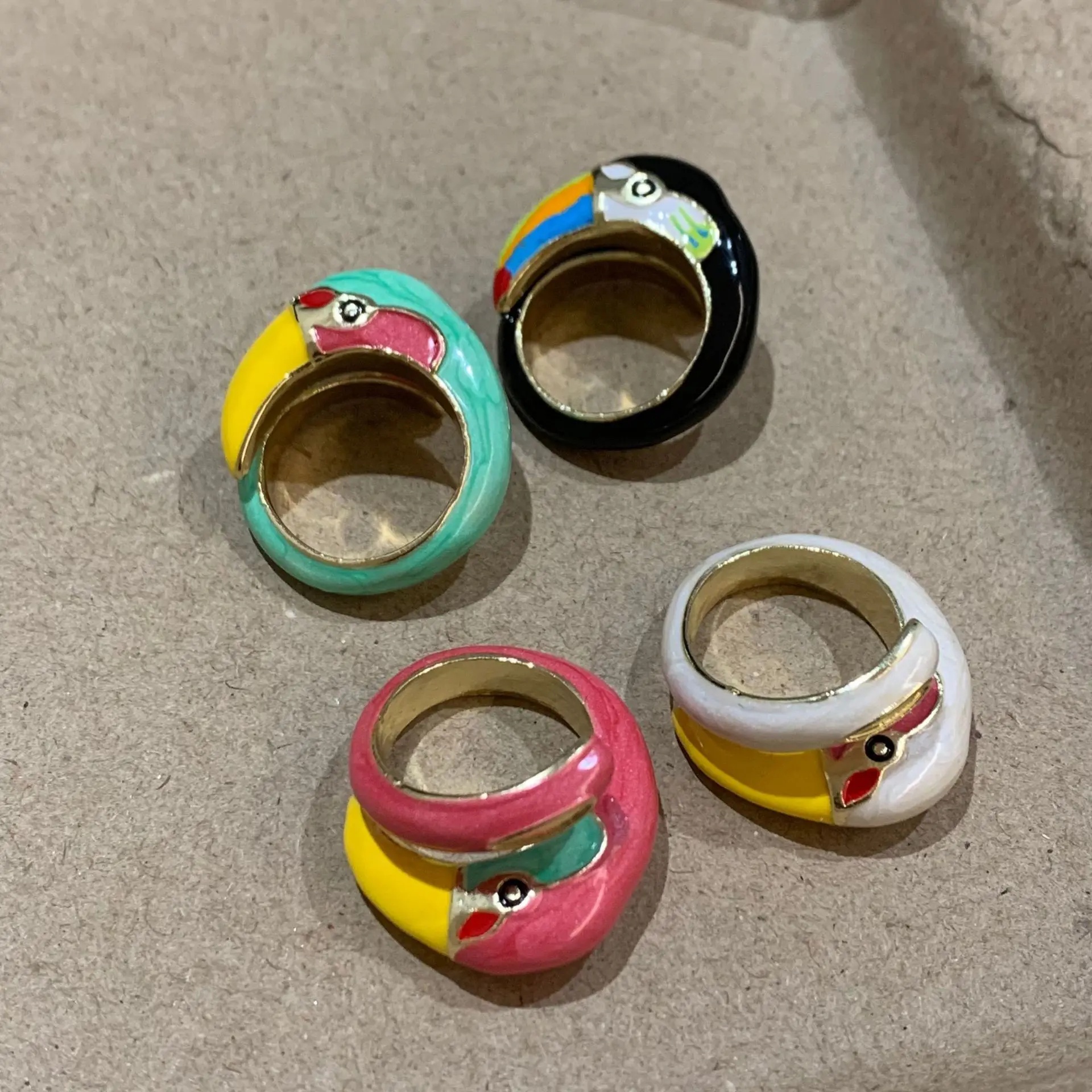 Retro Dopamine Enamel Parrot Adjustable Open Ring Trendy Colorful Bird Finger Rings Personality Women Fashion Jewelry
