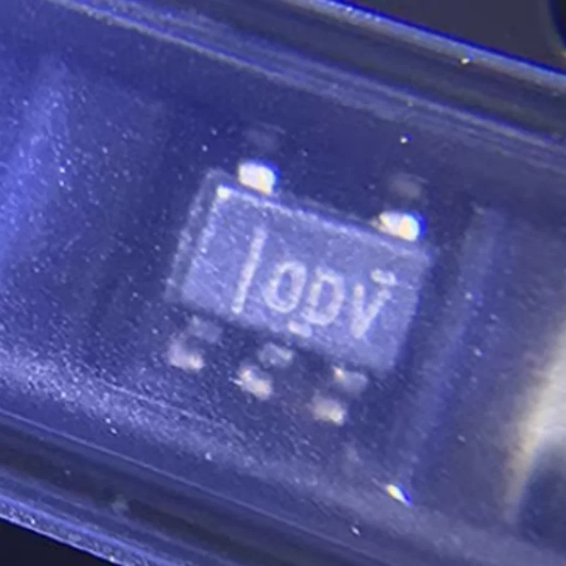 10PCS/TLV70018DCKR …