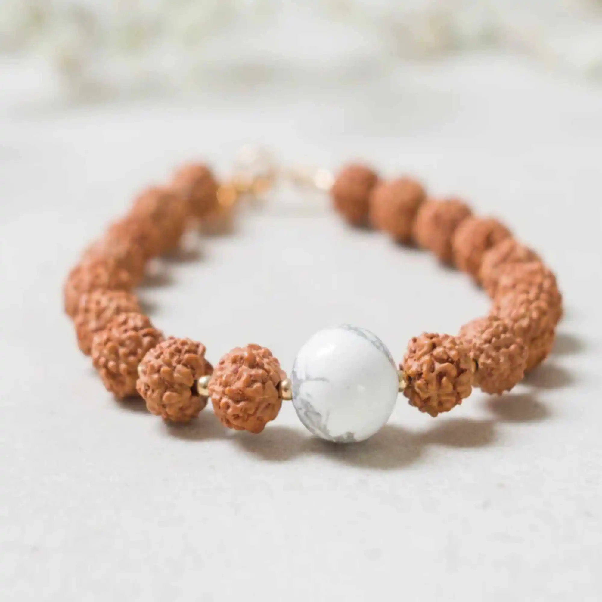 

8mm Natural brown Rudraksha white Howlite 14K gold fill bracelet Yoga National Style All Saints' Day Cuff Fancy Men's spread