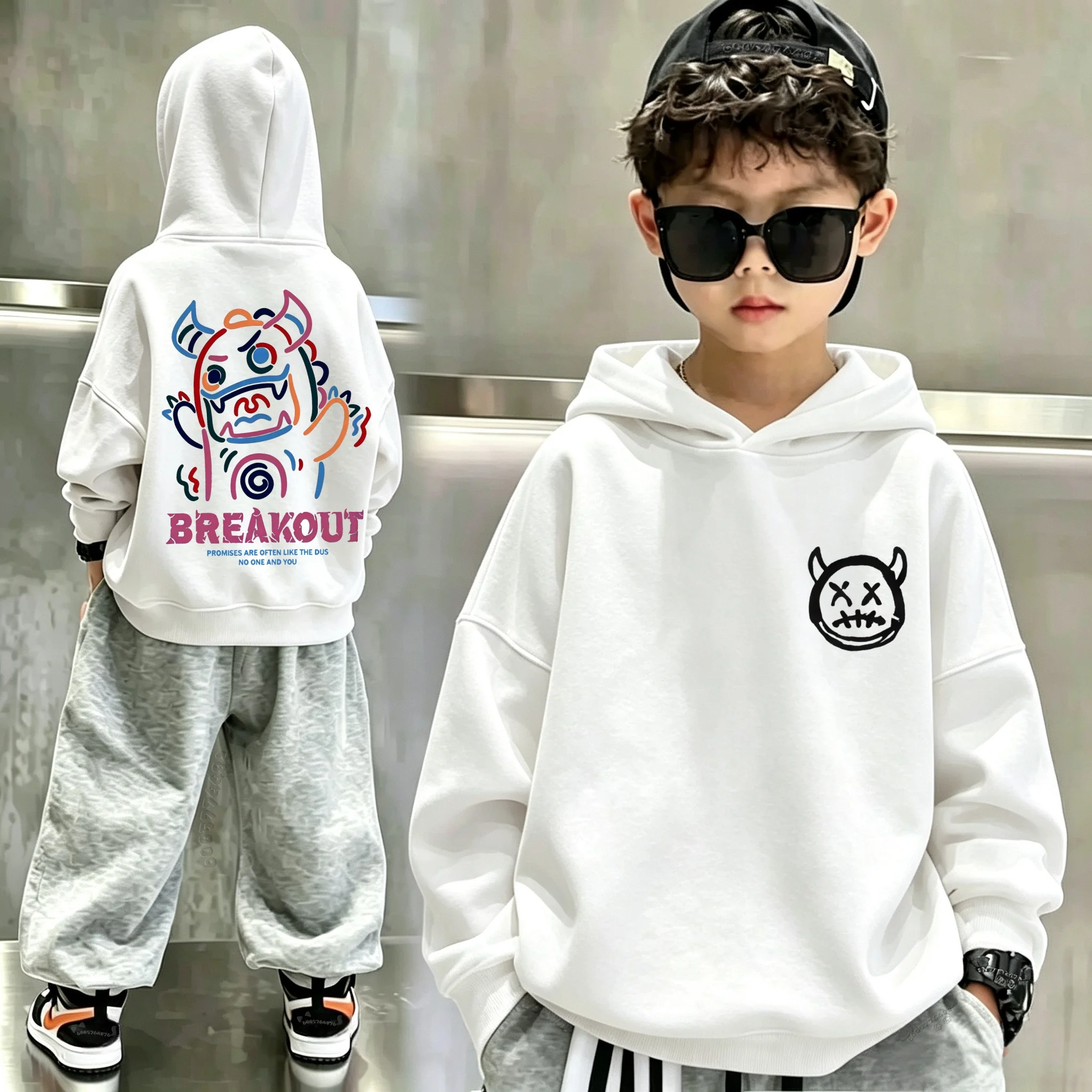 Children's casual loose-fitting long-sleeved hooded sports shirt - Halloween retro print pullover hooded shirt as a gift