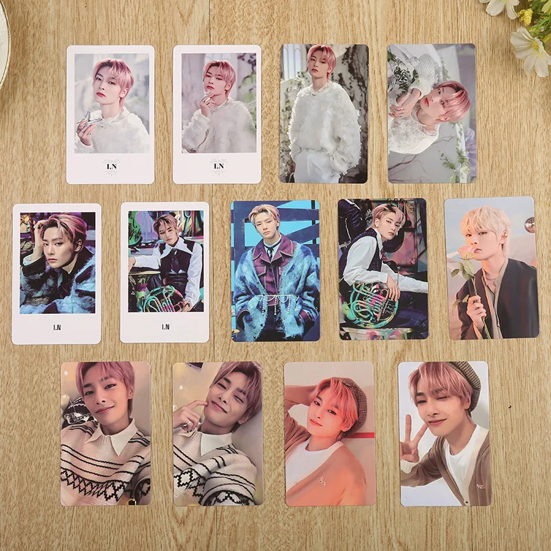 بطاقة صغيرة جديدة للرجال من SKZOO باللون الرمادي لأسبوع اليوم ونجمة محيطية لطيفة من SKZOO بنفس النمط