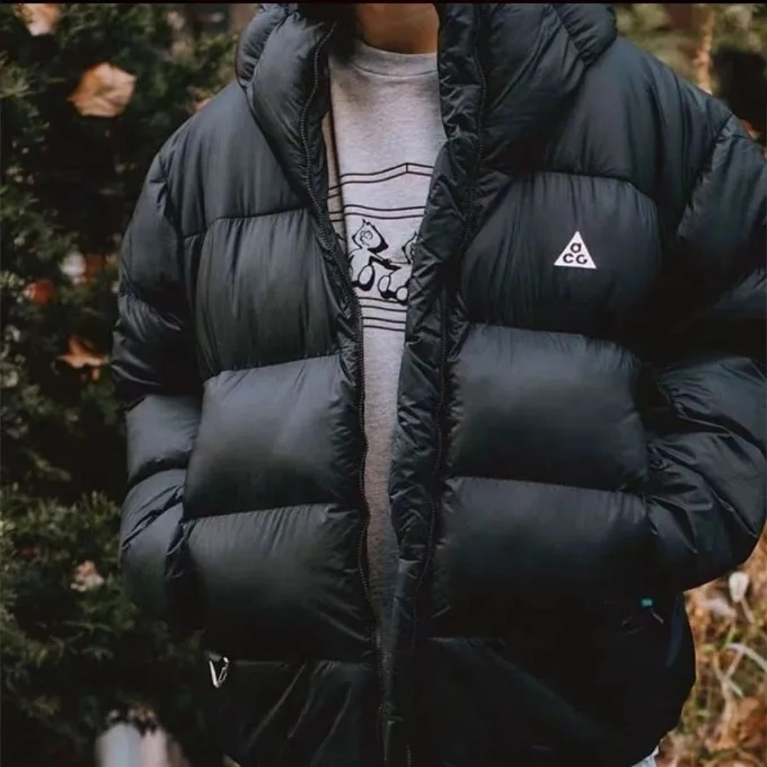 

Новинка 2025 года, теплая куртка-пуховик с капюшоном, водонепроницаемые ветрозащитные теплые зимние пальто с вышивкой для мужчин и женщин, уличная куртка