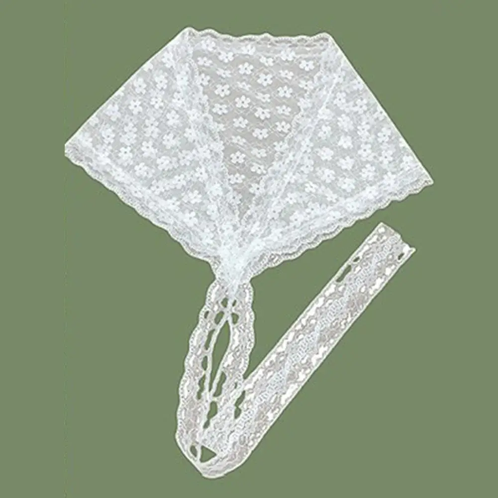 

French Retro Lace Triangle Scarf White Floral Lace Waist Decoration For Women Vintage Travel Photography Hair Bandana Accessory