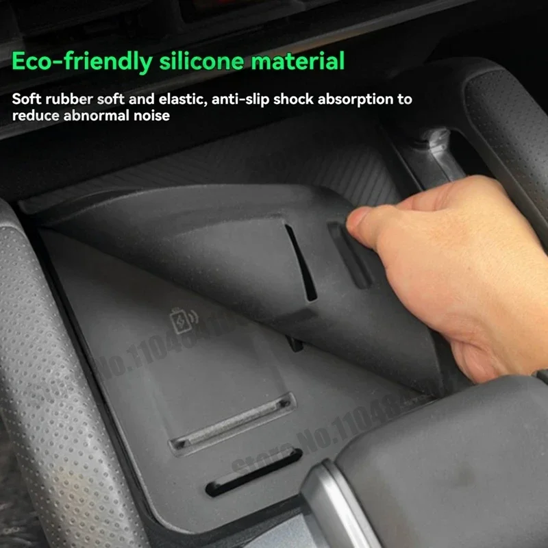 

Center Control Anti-slip Mat For Chery Jetour Traveler T2 2023 2024 2025 Interior Accessories Wireless Charging Pad