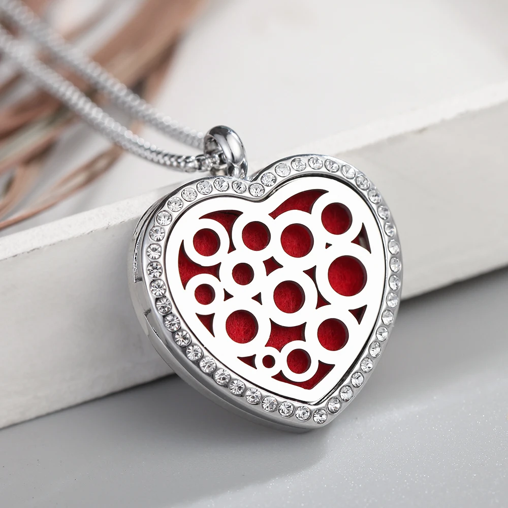 2025 New Aromatherapy Necklace Diffuser Pendant Tree Owl Flower Rhinestone Love Heart Perfume Essential Oil Diffuser Necklaces