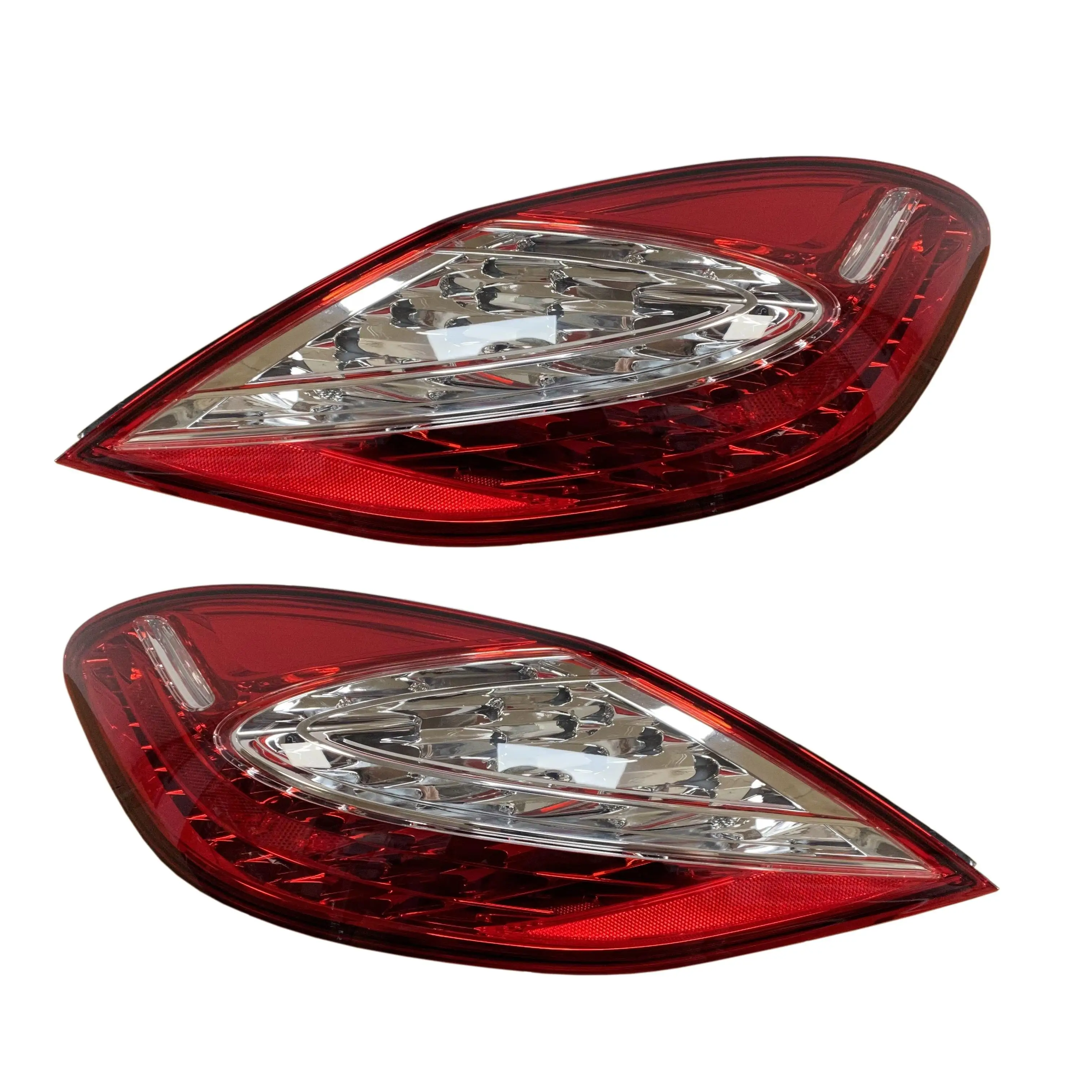 OE 97063141102 97063141202 97063141104 97063141204   luz traseira para Porsche Panamera 970 2010-2013