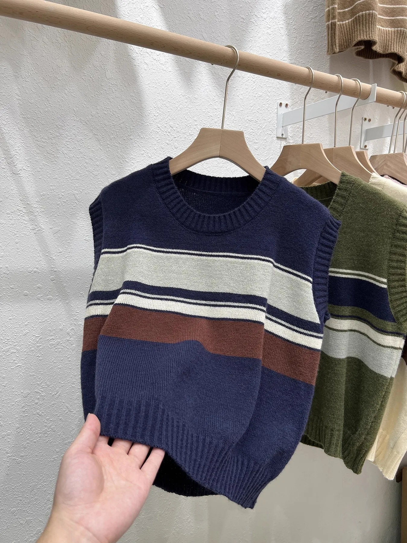 Offre spéciale automne hiver vêtements d'extérieur superposition gilet pull débardeur oulder Baring haut bricolage tricot matériel sac