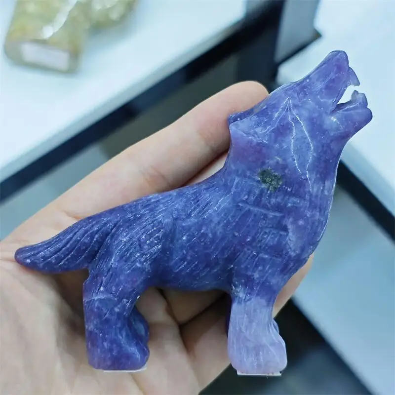 Natural Purple Mica Wolf Carving Energy Gem Reiki Healing Fengshui Home Office Decoration Gift 1pcs