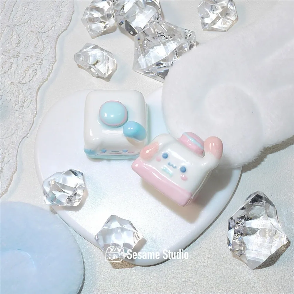 Cute Sanrio Keycap Custom Handmade Artisan Keycap Personalized ESC Tab Key Caps Creative Gift for Cherry MX Mechanical Keyboard
