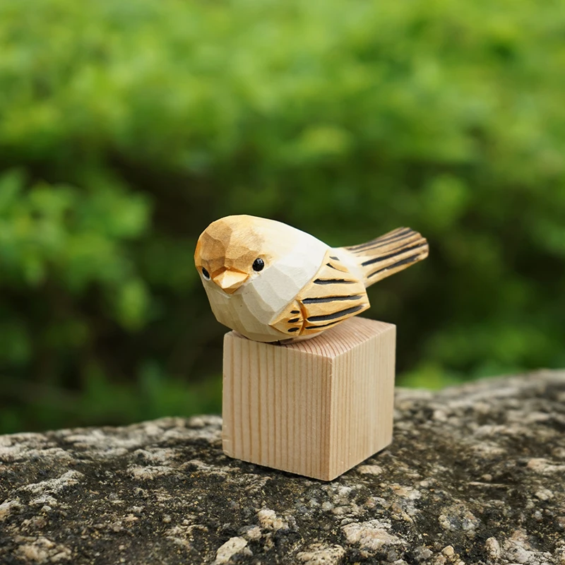 Hand Carved Wooden Bird Miniature Cute Sparrow Parrot Chickadee Animal Desktop Decor Original Log Style