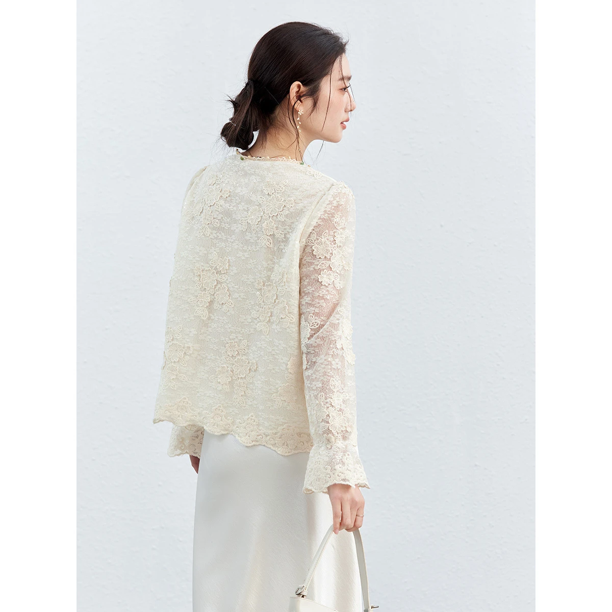VIMLY Aprikosenfarbene Spitzen – Embroidery On Shirt Bewertung und Preis